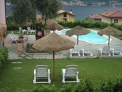Sleeps 8 Pool Wifi Villa