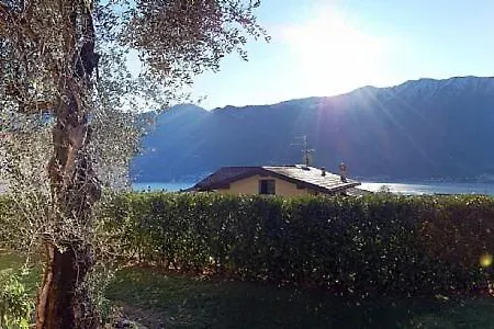 Sleeps 8 Pool Wifi